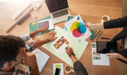 young-designers-discussing-the-color-palette